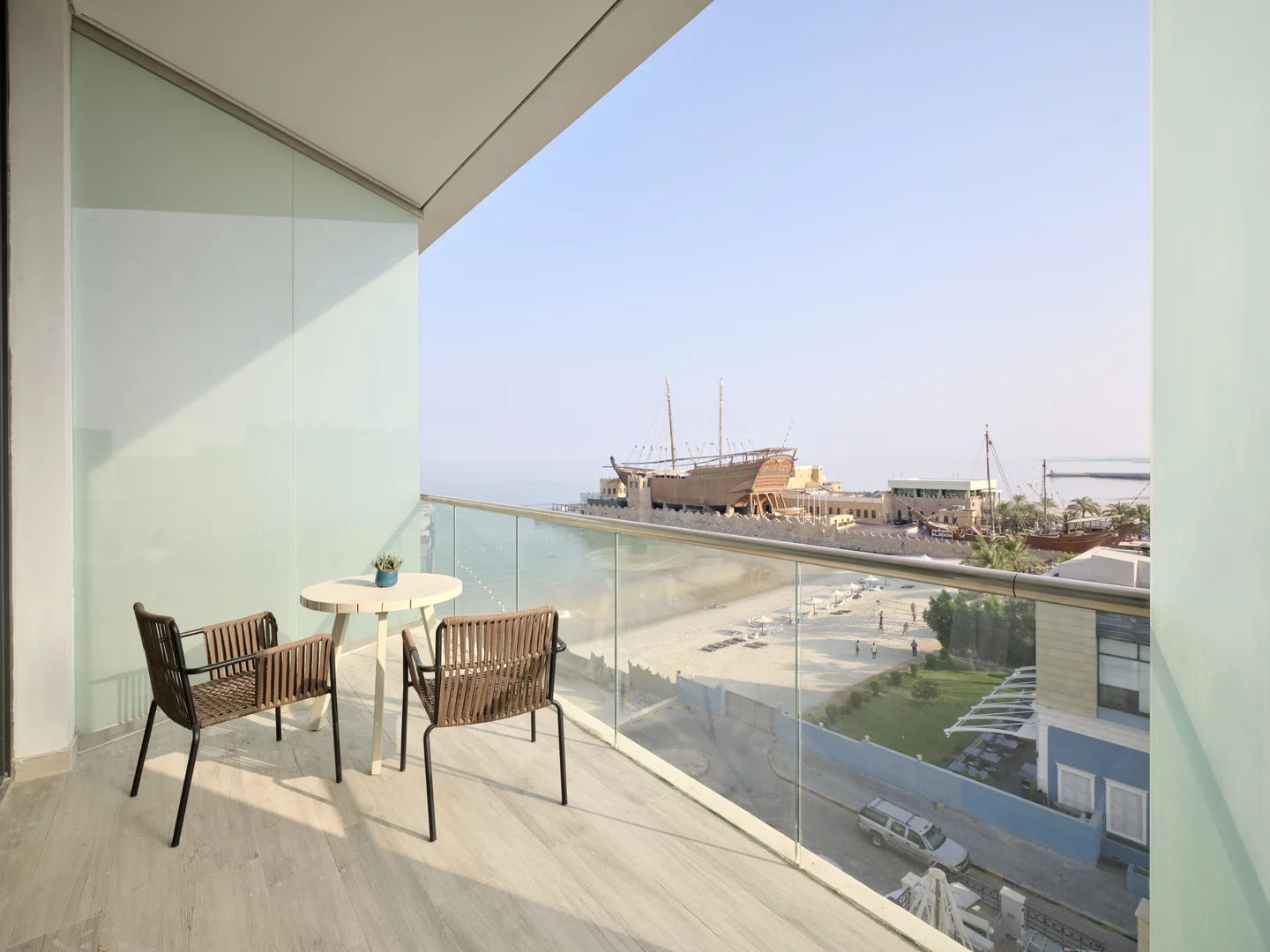  King Deluxe With balcony